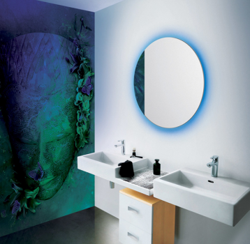 Зеркало с цветной RGB подсветкой для ванной комнаты Априка